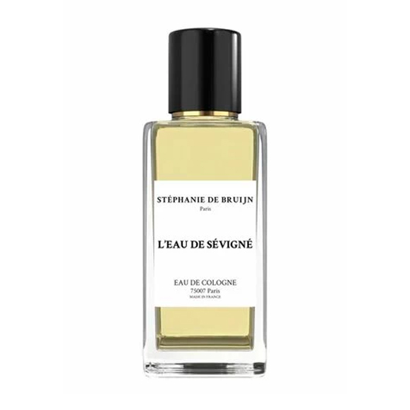 Stephanie de Bruijn L'Eau De Sevigne